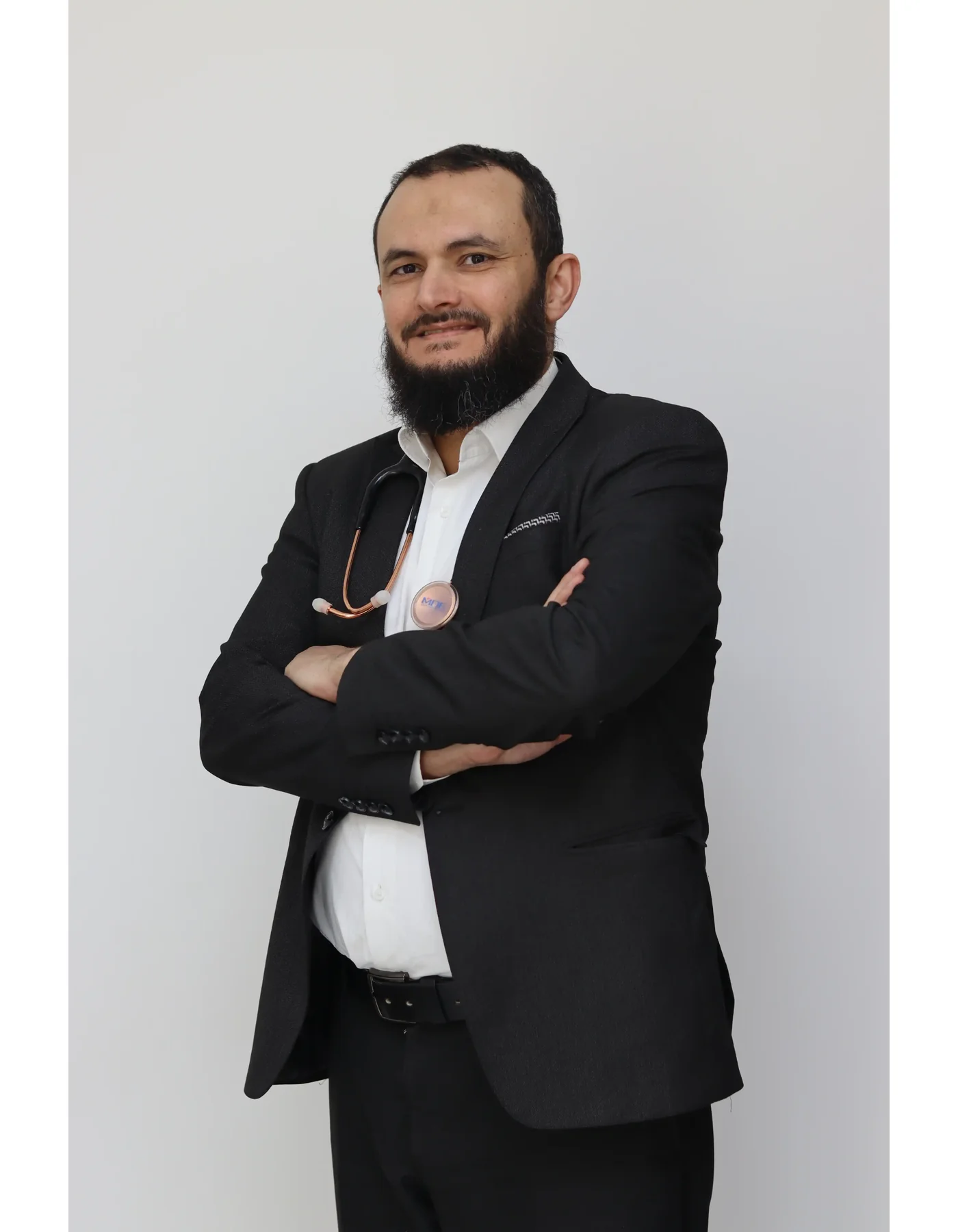 د. عمار علي العوايشة استشاري أمراض القلب والشرايين والقسطرة