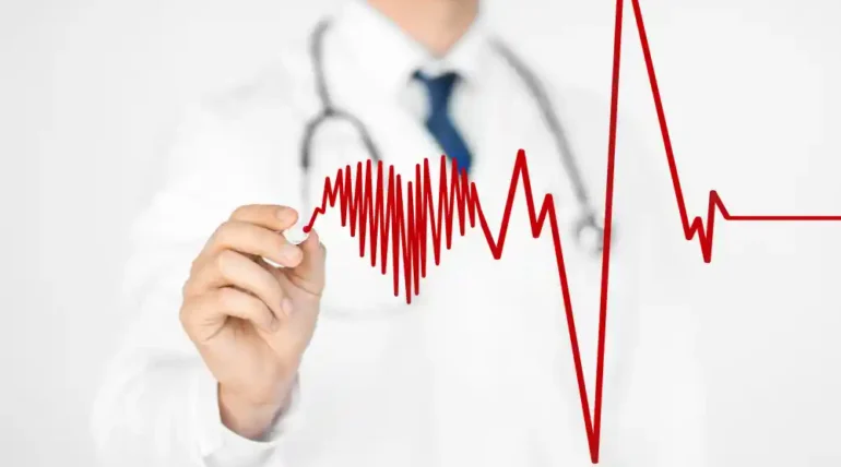 علاج تسارع نبضات القلب في عمان أفضل دكتور لعلاج اضطرابات كهرباء القلب في الاردن أعراض تسارع ضربات القلب المفاجئ